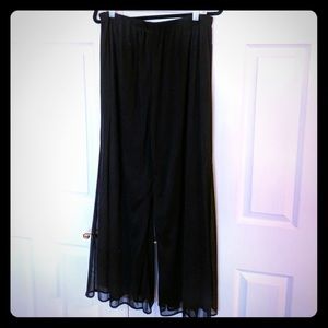 Flowing sparkling dress pants